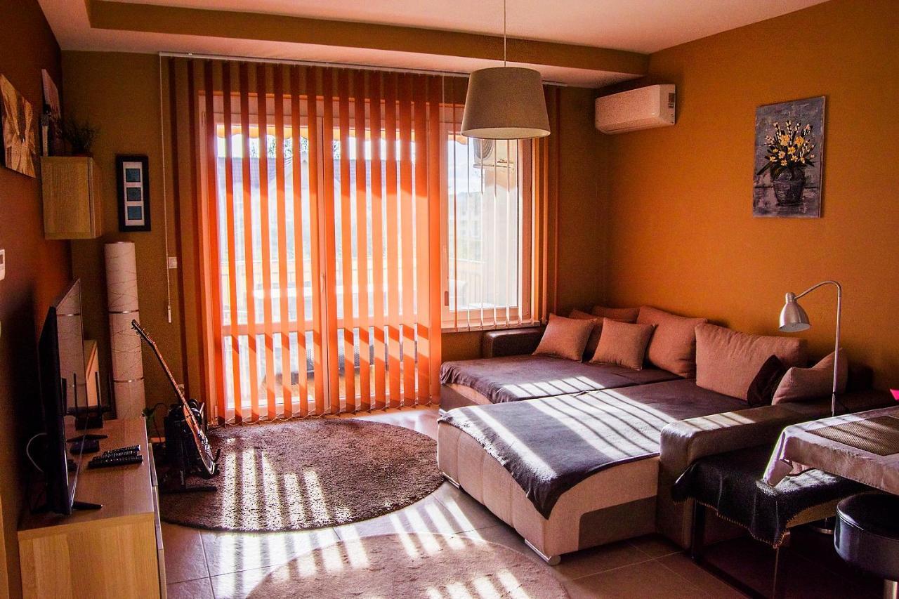 Panorama Apartman Apartment ซามาร์ดี ภายนอก รูปภาพ