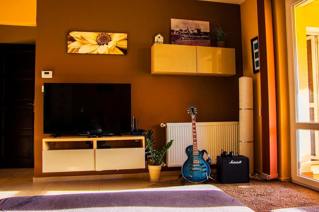 Panorama Apartman Apartment ซามาร์ดี ภายนอก รูปภาพ